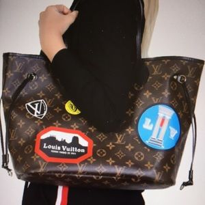 💖 LIMITED 💖 Louis Vuitton Neverfull MM World Tour